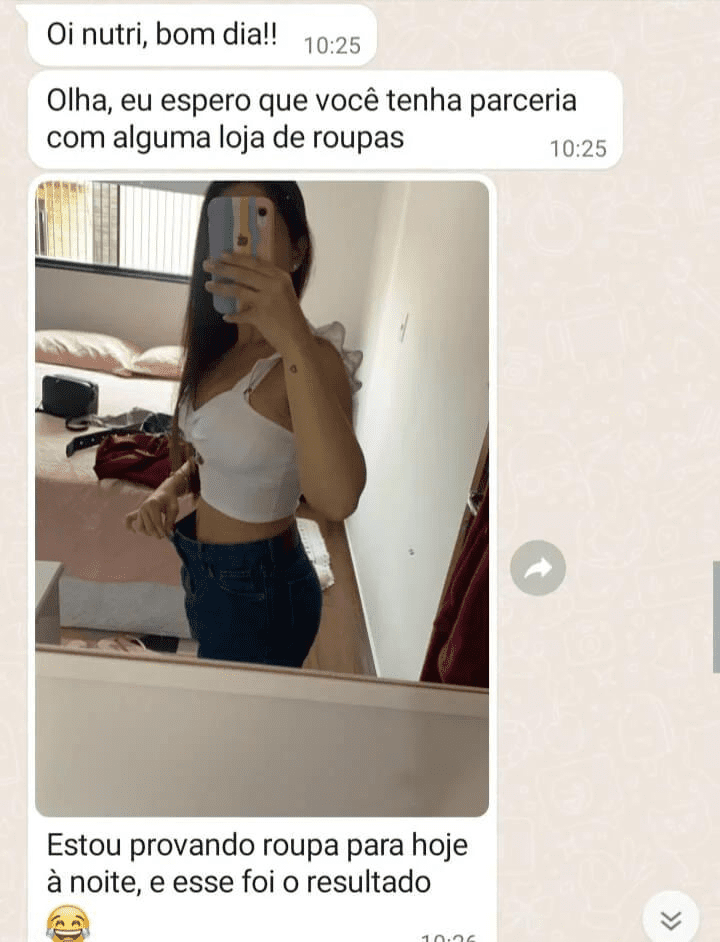 Mulher se exercitando com acompanhamento nutricional adequado